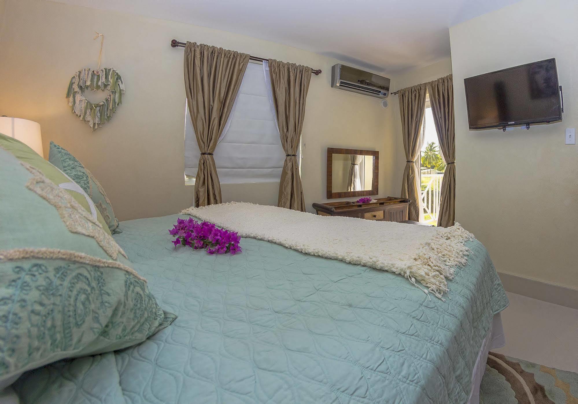 Lantana Barbados Condos セントジェームス エクステリア 写真