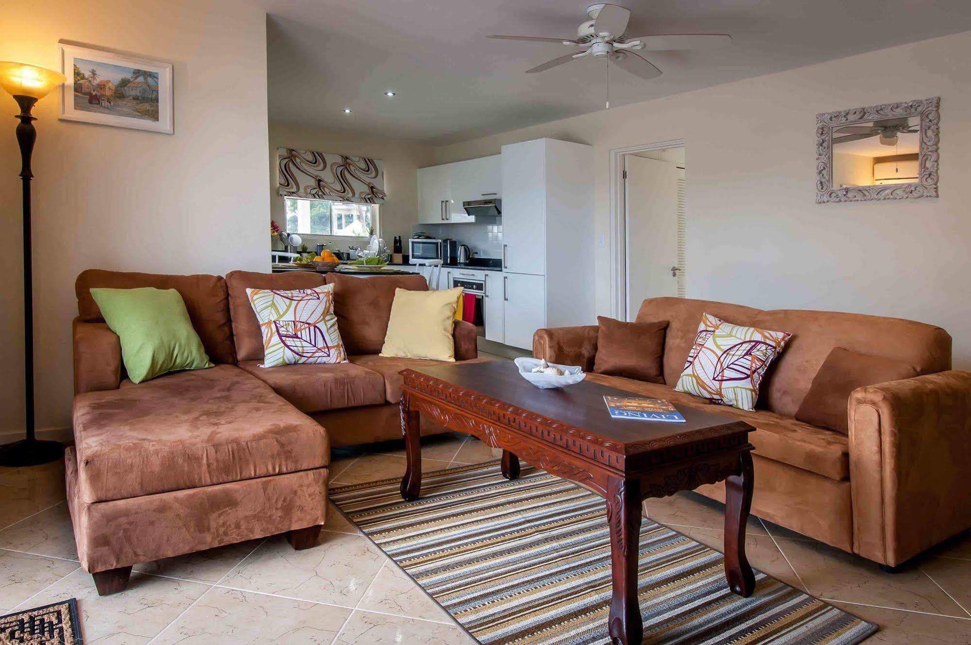 Lantana Barbados Condos セントジェームス エクステリア 写真