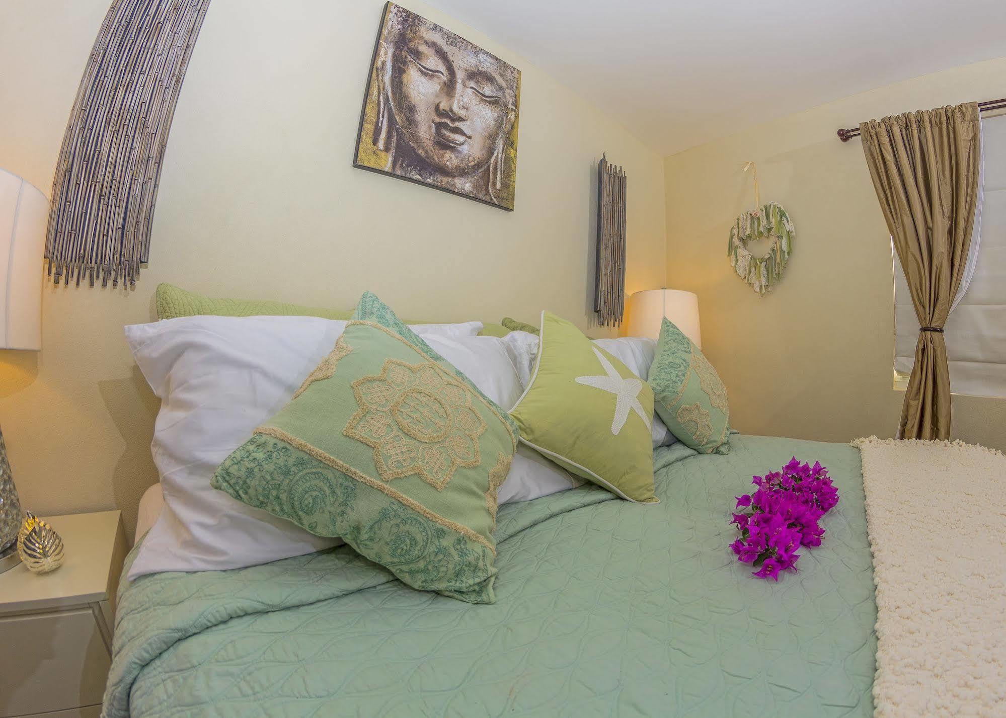 Lantana Barbados Condos セントジェームス エクステリア 写真